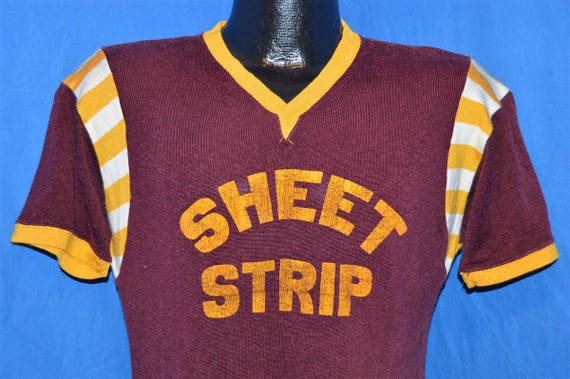 maroon and yellow jersey