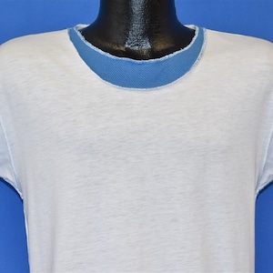 80s White Blue Mesh t-shirt Small