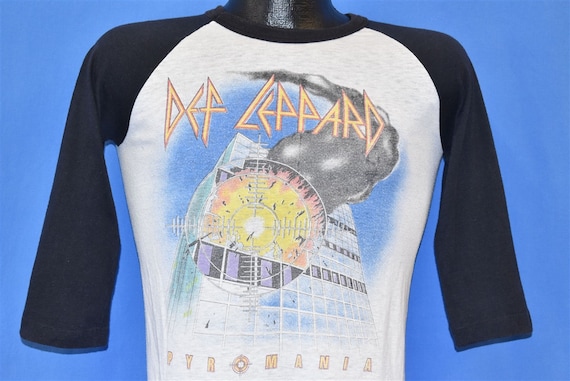 Authentic Def Leppard Rock Of Ages Pyromania Vintage Distress Adult Soft T-shirt