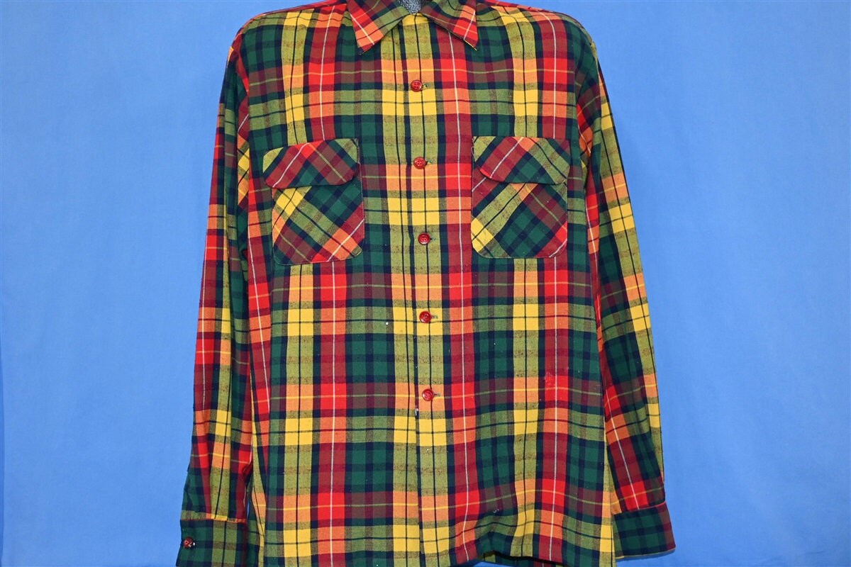 50s Roos Bros Green Red Yellow Plaid Loop Collar Nylon 50s Roos Bros Green Red Yellow Plaid Loop Collar Nylon