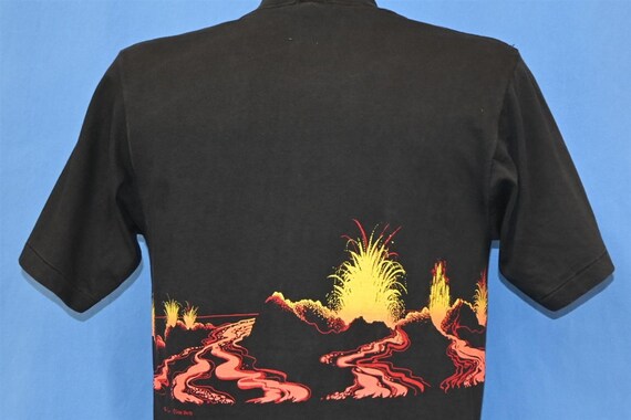 90s Crazy Shirts Kilauea Hawaii Surfing Volcanoes… - image 3