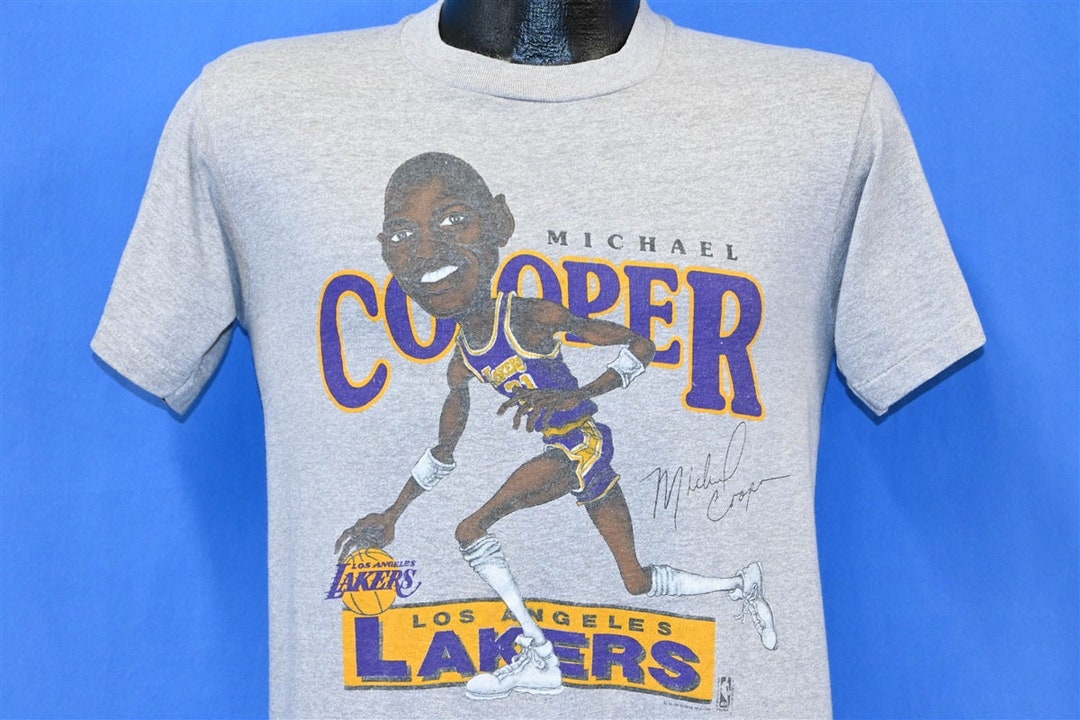 2000 NBAチャンピオン ロサンゼルス・レイカーズ ニュースペーパーTシャツ 2000 NBAチャンピオン ロサンゼルス・レイカーズ ニュース