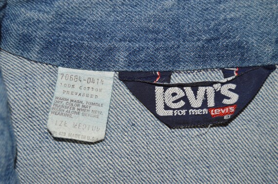 levis shirt label