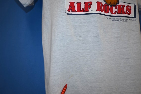 80s Alf Rocks Walkman TV Show Alien Life Form t-shirt… - Gem