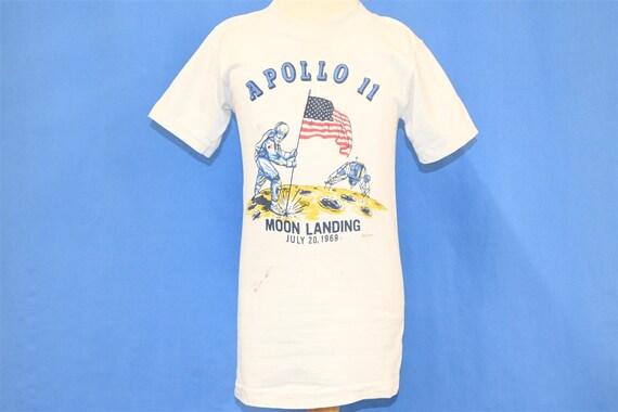 Apollo Spacecraft Illustration T-Shirt Apollo Spacecraft Illustration T-Shirt