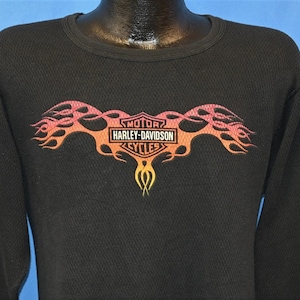 Camiseta dupla face Harley Davidson Motorcycle American Leominster Massachusetts Flames dos anos 90, tamanho médio
