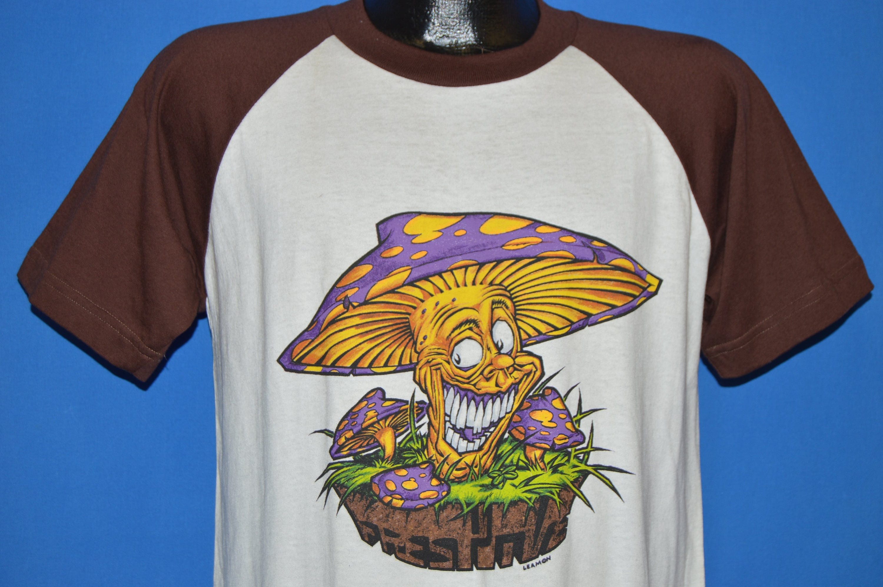 90 s magic Mushroom Dave Leamon Raglan t-shirt Medium 90 s magic Mushroom Mushroom magic Dave Leamon Raglan t-shirt Medium 8457b9