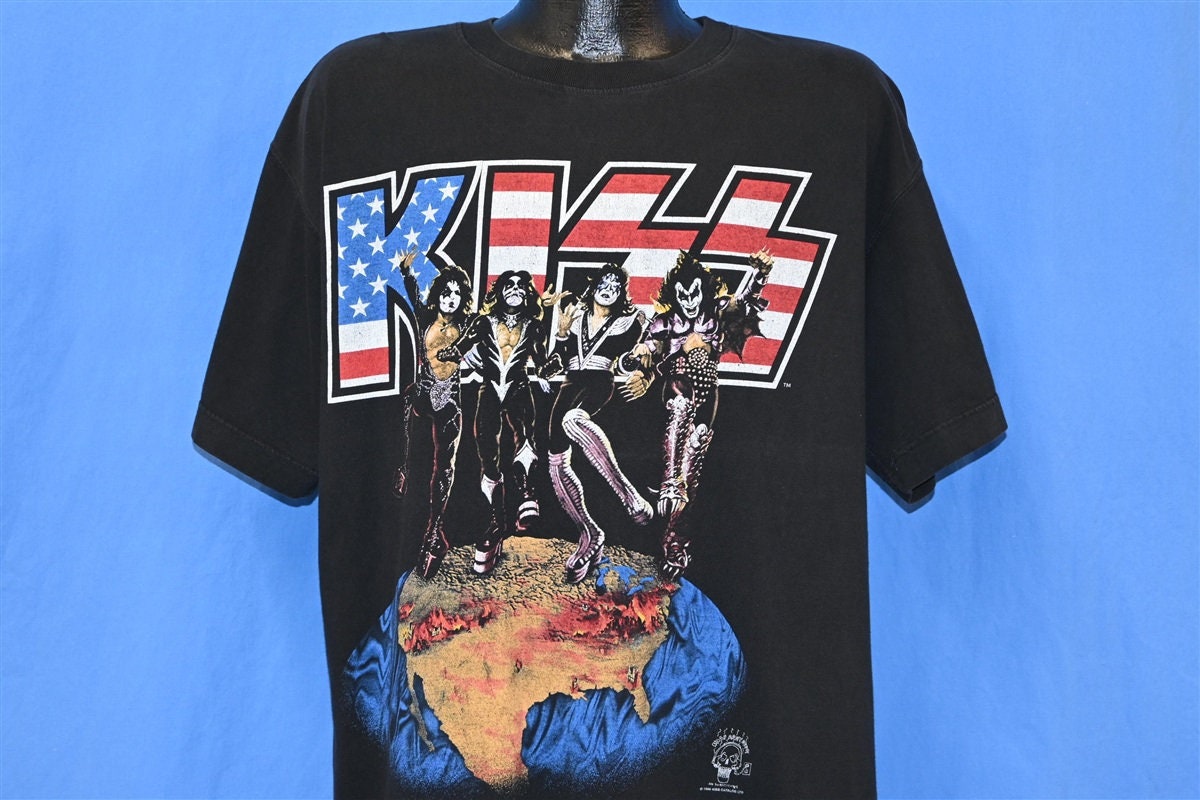 Kiss Band End Of The Road World Tour Dates Setlist Merch Oberhausen  Isernhagen Salzgitter T-Shirt - ClothingLowPrice