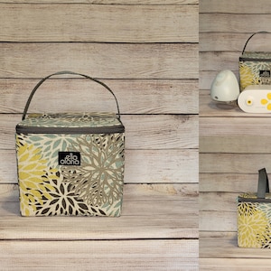 Ready to ship* Carrying Case for Willow, Elvie, PIS Max Flo, Freestyle or Spectra 9 pumps in PP Blooms Laken Collins with Mint Blue lining
