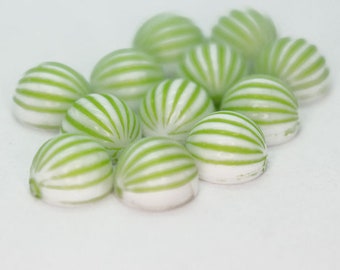 8mm Cabochon 4 Pieces green