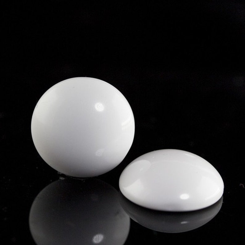 Cabochon rond de 20 mm en blanc 2Pcs image 1