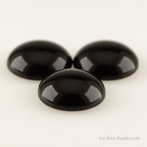 20mm round cabochon in black 2Pcs image 1