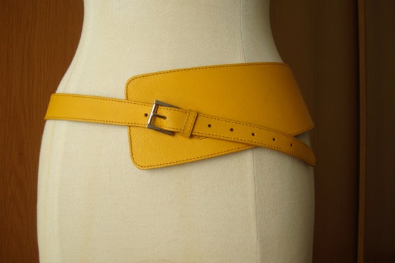 Vintage Furla Leather belt, Banana yellow stateme… - image 2