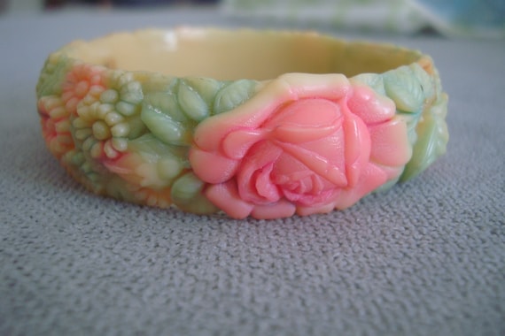 Vintage 1930s 1940s celluloid bracelet 30s 40s Ros