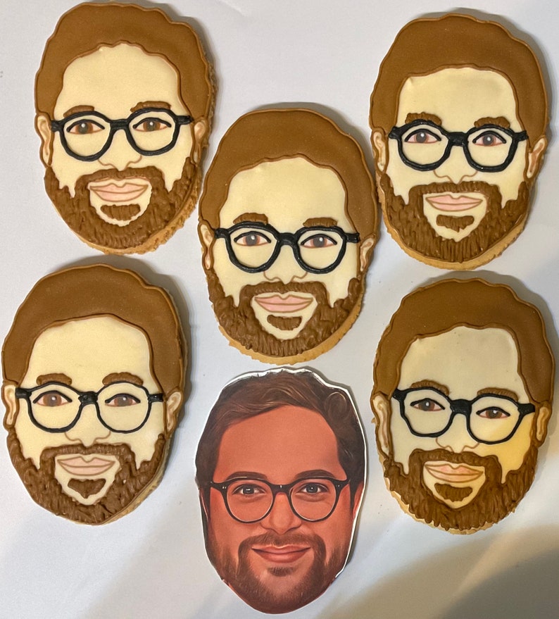 Cartoon Face cookies image 1