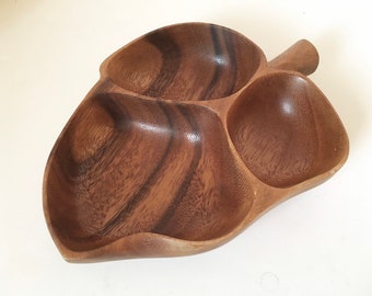 Vintage Hand Carved Leaf Shape Monkey Pod Divided Dish