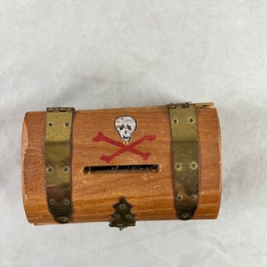 Mini Pirate Treasure Chest Bank Trinket Jewelry Box Vintage Rustic Wood Skull Crossbones Hardware Japan 1960s image 2