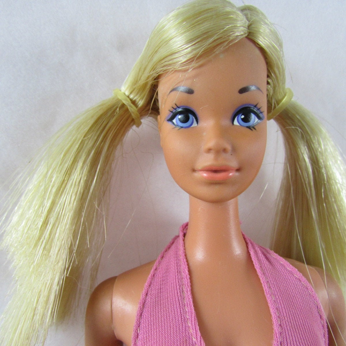 Vintage Barbie Sunset Malibu PJ Steffie Face Wearing Loop Scoop 1454 Yellow Pilgrim Shoes