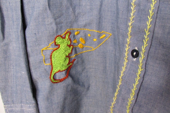 Chambray Hand Embroidered Shirt Size Medium Vinta… - image 7