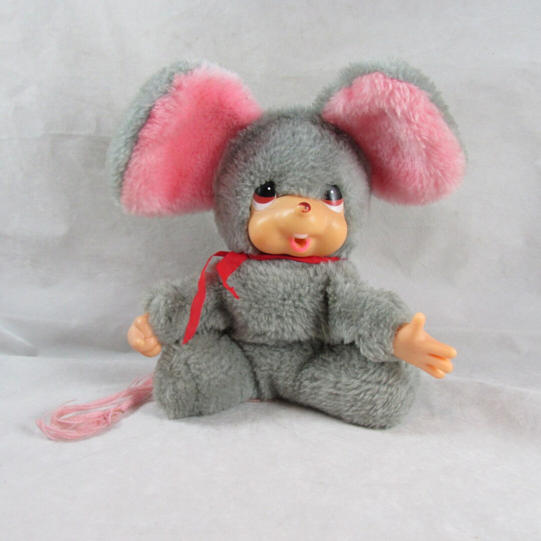 Russ Berrie Zu Zu Thumb Sucker Mouse Gray Plush Luv-pets