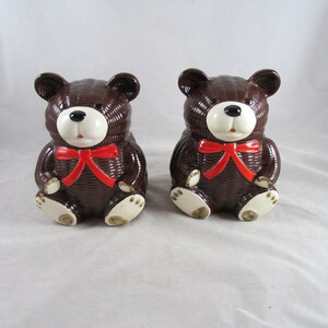 OMC Japan Ceramic Bear Bookends Textured Ribbed Red Bow Accents 6&quot;  Vintage 1970s