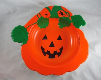 Halloween Candy Bowl Dish 16" Plastic Pumpkin Face Witch Black Cat Plastic Vintage 1990s