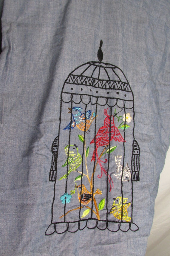 Chambray Hand Embroidered Shirt Size Medium Vinta… - image 2