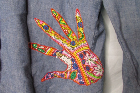 Chambray Hand Embroidered Shirt Size Medium Vinta… - image 6