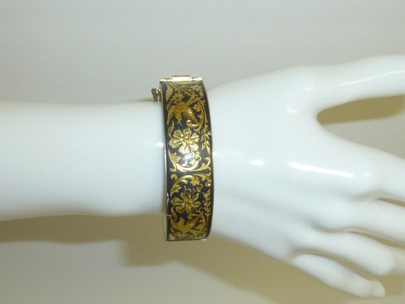 Vintage DAMASCENE Bracelet Black and Gold Ornate … - image 7