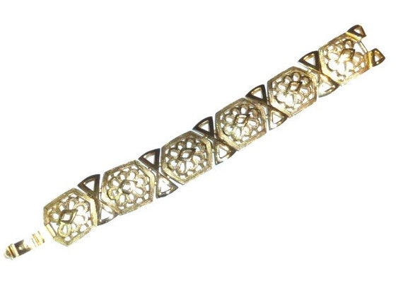 Vintage TRIFARI Wide Gold Tone Filigree Bracelet - image 3