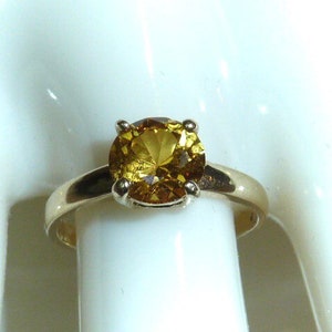 Vintage Citrine 10K Yellow Gold Solitaire Ring 1 Carat