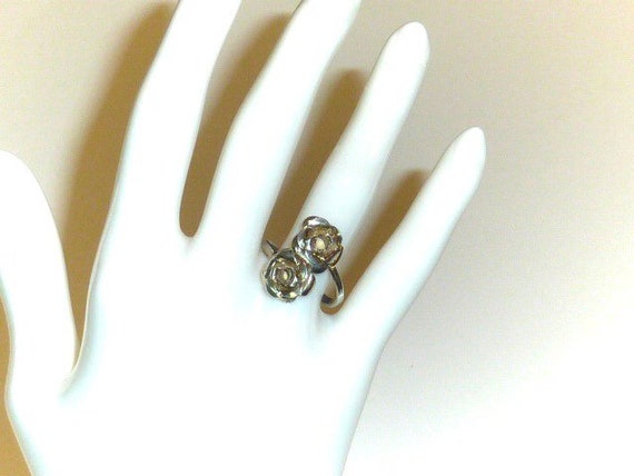 Vintage BEAU Sterling Flower Ring Double Rose Mid… - image 2