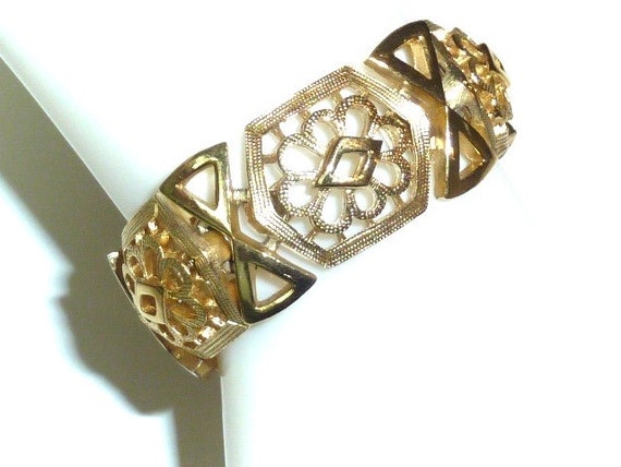 Vintage TRIFARI Wide Gold Tone Filigree Bracelet - image 1