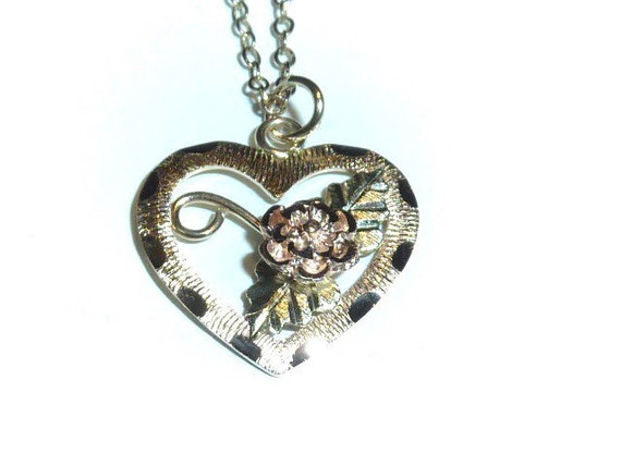 Vintage black sale hills gold necklace