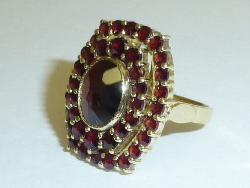 Antique Garnet Ring - 261 For Sale on 1stDibs | antique garnet ring value,  antique victorian garnet ring, vintage garnet rings