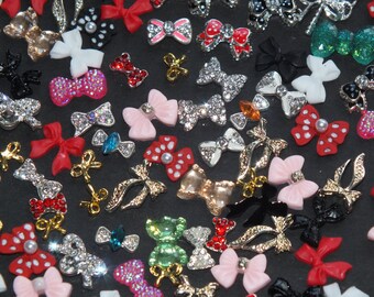 CLEARANCE 50 Pcs Random Mixed Resin & Metal Bows Bowknot Nail Art Alloy Charms