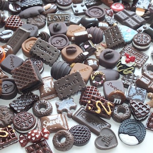 Fun Mixed Resin & Clay Chocolate Mix Cookies Cakes Biscuits Donuts Sweets Flatback 3D Dolls House Charms Cabochon Choose Amount