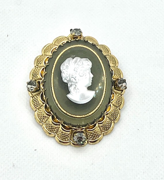 Vintage w germany brooch - Gem