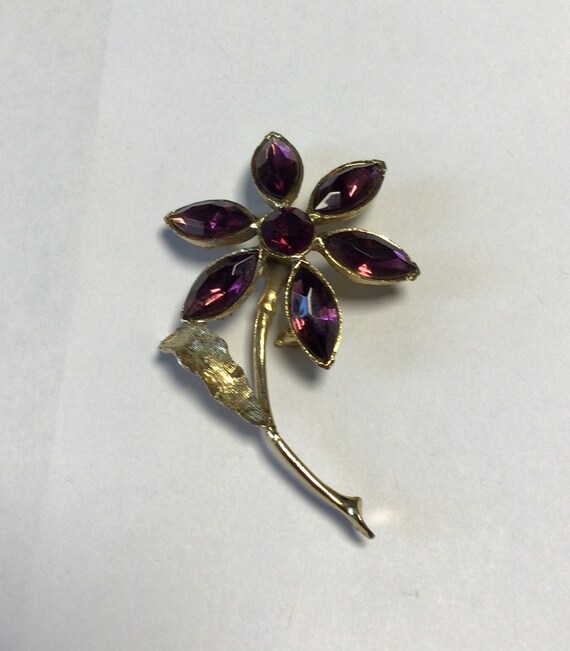 Vintage Purple Flower Brooch - image 4