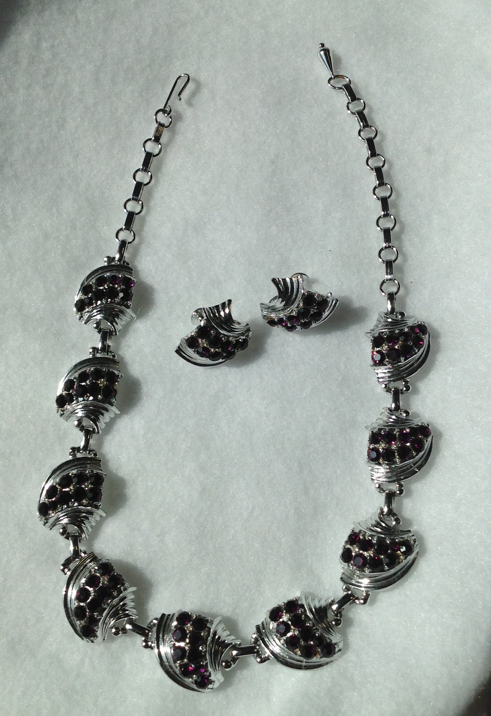 The Purple Bee Necklace in Platinum (46cm) main image 1