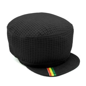 Gorra WAFFLE Black Rasta de algodón texturizado, efecto panal, para rastas y cabello grueso