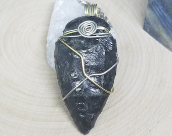 Obsidian Crystal Necklace, Wirewrapped Obsidian Necklace, Obsidian Arrowhead Necklace, Raw Crystal Necklace, Obsidian Arrowhead Pendant