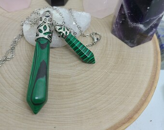 Malachite Crystal Necklace, Malachite Necklace, Malachite Pendant Necklace, Malachite Crystal Pendulum, Malachite Pendulum Necklace