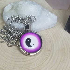 Yin Yang Necklace, Yin Yang Pendant, Yin Yang World Necklace, Yin Yang Snap Jewelry, Yin Yang Balance Necklace, Yin Yang Pendant Necklace