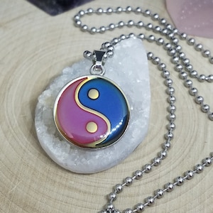 Yin Yang Mood Necklace: Color Changing Charm, Occult Jewelry