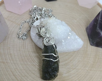 Moldavite Crystal Necklace, Moldavite Pendant Necklace, Moldavite Meteorite Necklace, Moldavite Meteorite Pendant, Moldavite Necklace