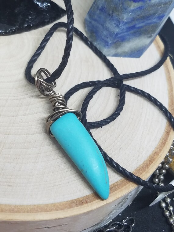 Gargantilla de piedra lunar, joyería bohemia minimalista - España