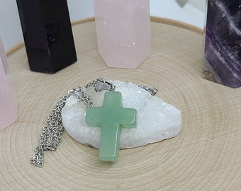 Green Aventurine Crystal Cross Necklace, Aventurine Stone Cross Necklace, Aventurine Crystal Necklace, Crystal Cross Pendant Necklace