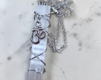 CRYSTAL NECKLACES & MORE