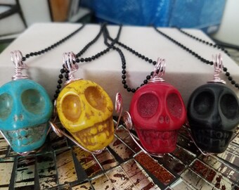 STONE SKULL Head Pendant NECKLACES, Multi Colored Stone Skull Head Jewelry, Boho Costume Fashion Jewelry, Wiccan Pagan Crystal Jewelry